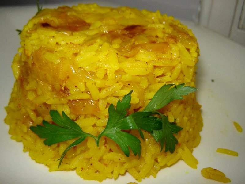 2 - אורז צהוב עם אופציות לשידרוג