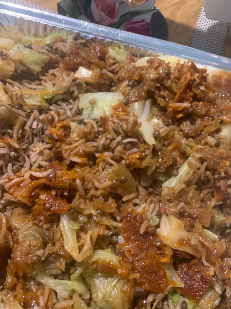 IMG 4405 768x1024 - כרוב ומג'דרה עדשים שחורות עם אורז-אפוי